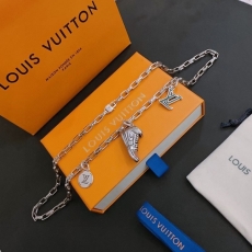 Louis Vuitton Necklaces